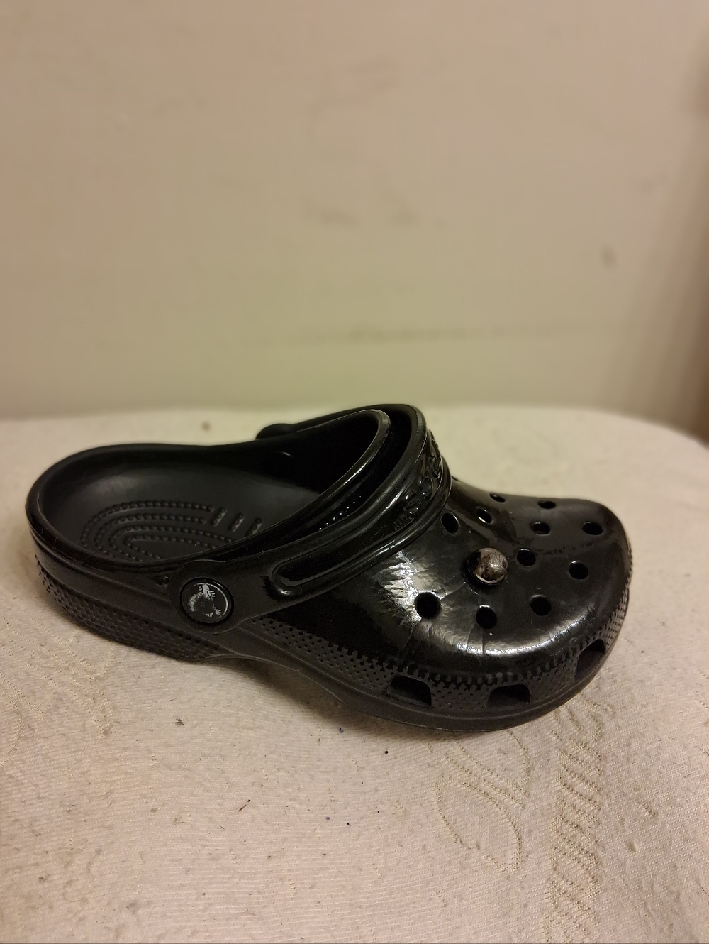 Kids Black Slip-On CROCS Clogs SizeJ1 - Picture 8 of 16
